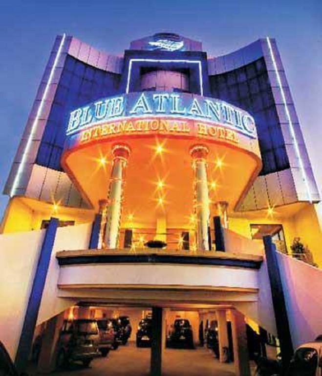 Blue Atlantic International Hotel Banjarmasin  Bagian luar foto