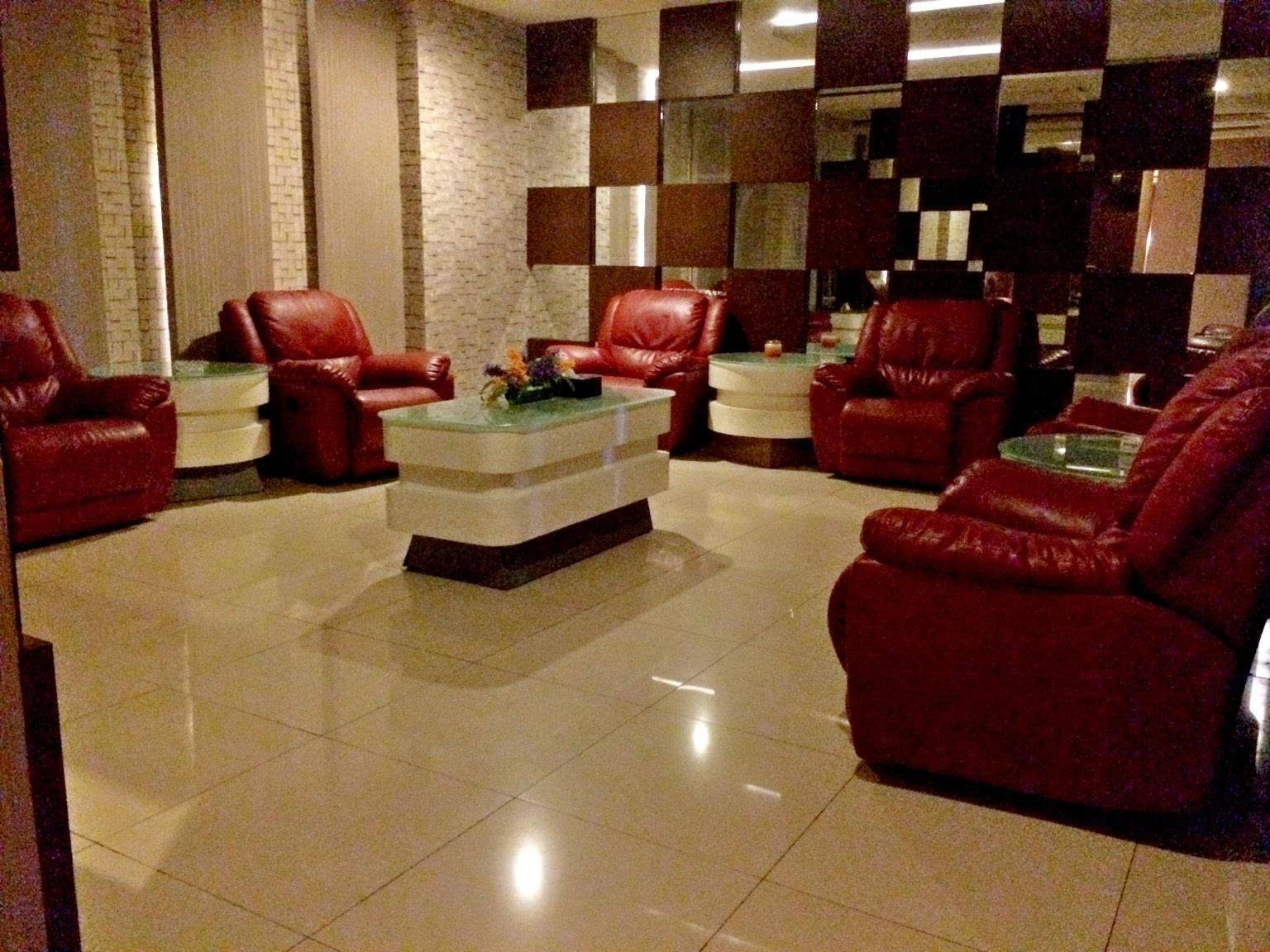 Blue Atlantic International Hotel Banjarmasin  Bagian luar foto