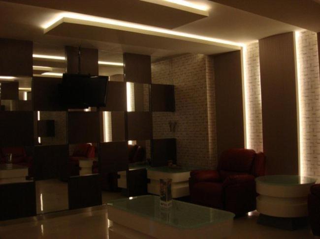 Blue Atlantic International Hotel Banjarmasin  Bagian luar foto